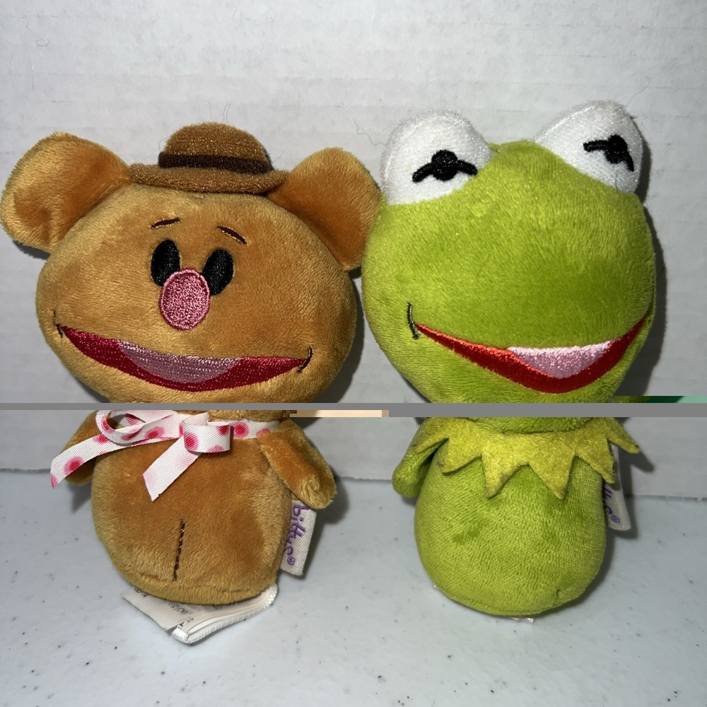 Hallmark Itty Bittys Muppets Sesame Street Lot Of 2 Kermit Fozzie Bear Plush